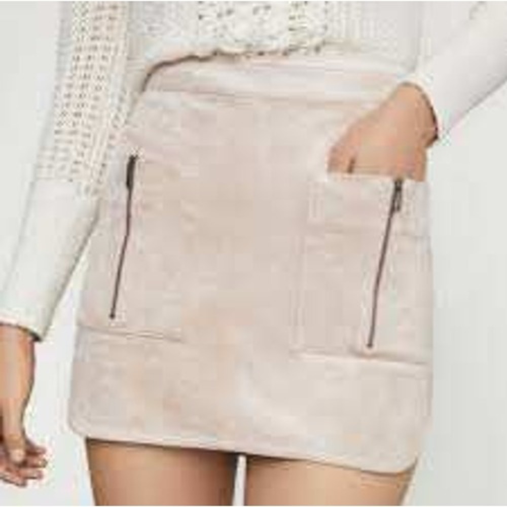 BCBGMAXAZRIA Faux Suede Zipper Pocket Mini Skirt Women 4 Tan